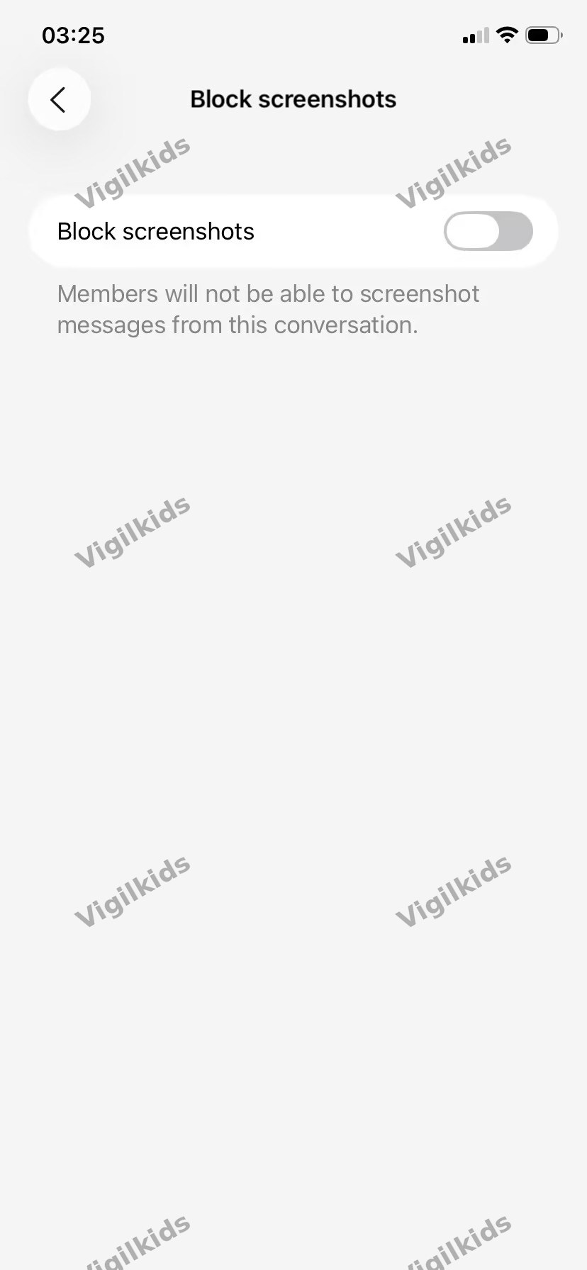XChat 'Block screenshots' settings page showing a single toggle and the description 'Members will not be able to screenshot messages from this conversation'