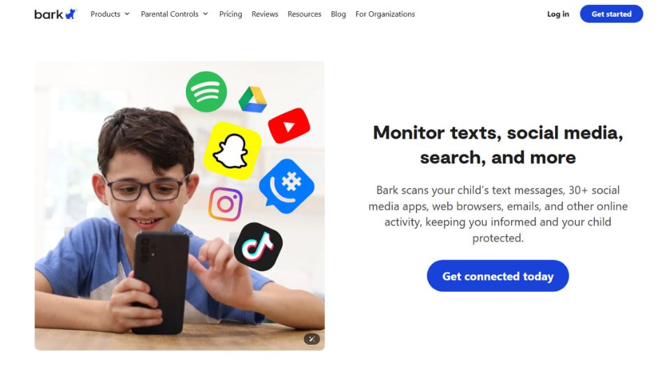 app for parents to track text messages focusing on alerts bark
